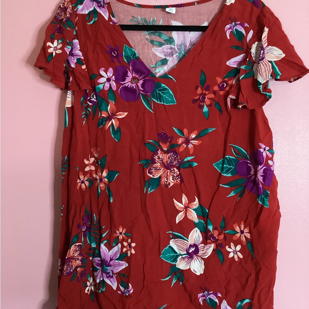 Old Navy Red Floral V-Neck Blouse